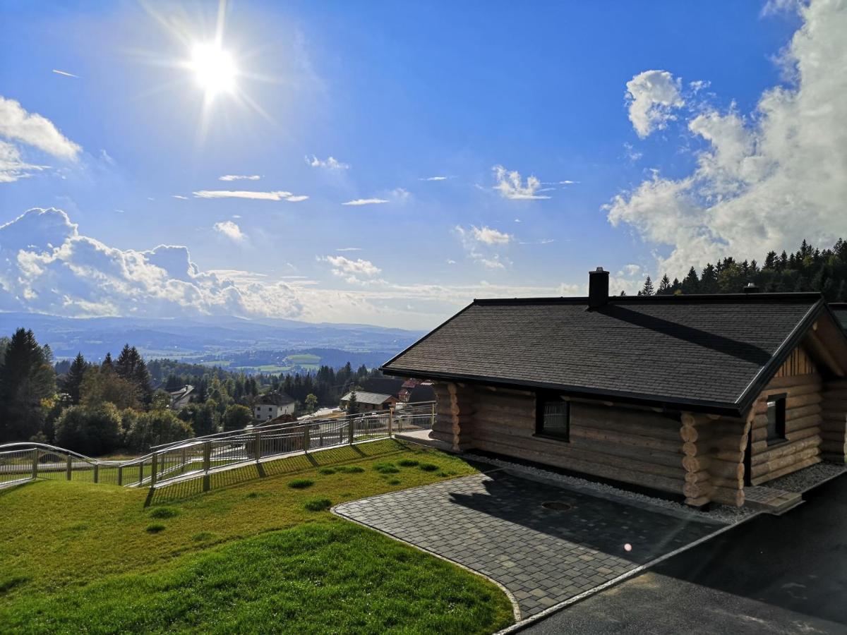 Blockhausen Luxus Chalets Oberschwarzenberg Exterior foto