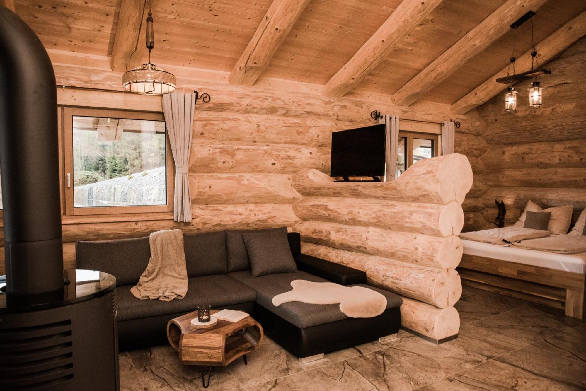 Blockhausen Luxus Chalets Oberschwarzenberg Zimmer foto