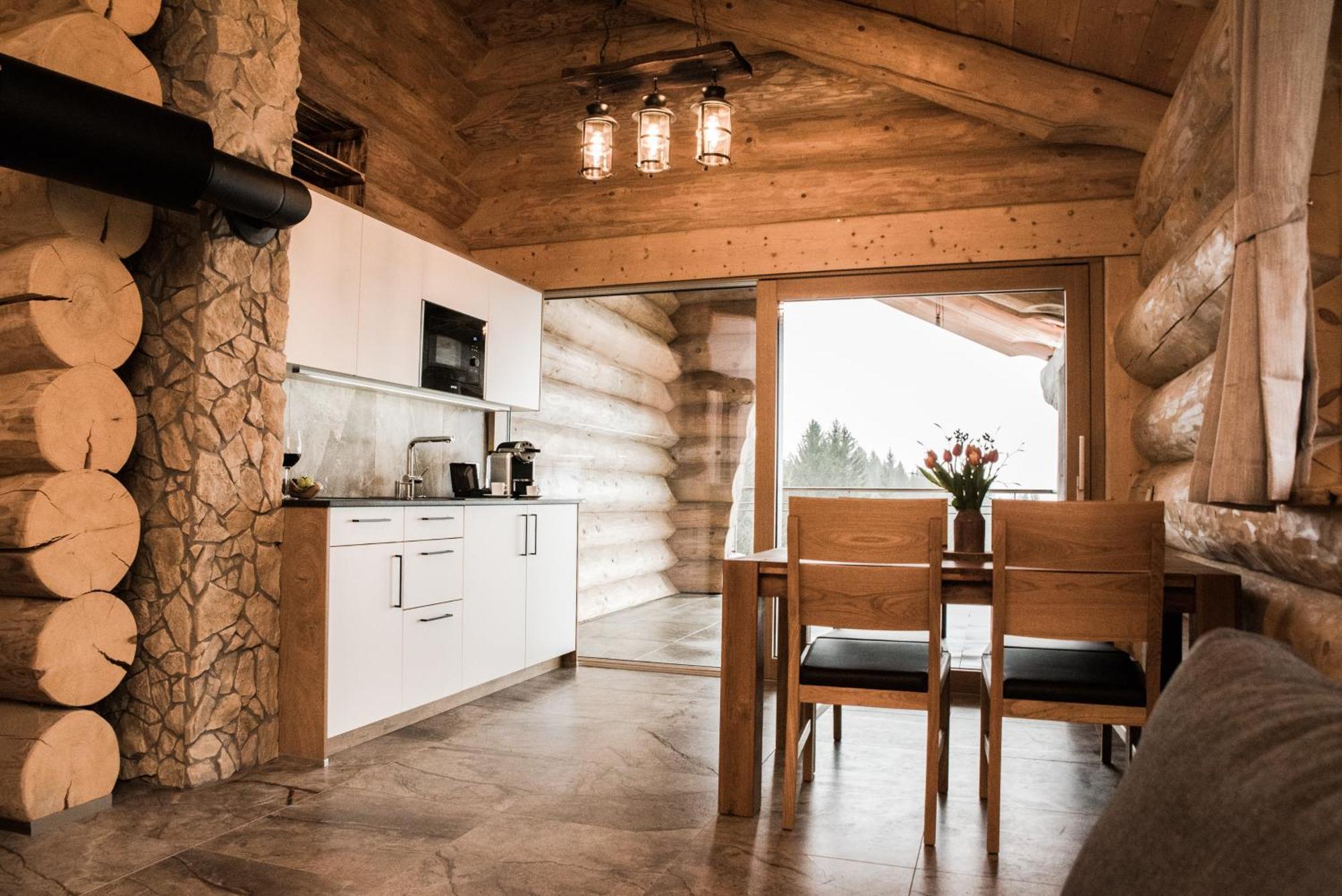 Blockhausen Luxus Chalets Oberschwarzenberg Zimmer foto